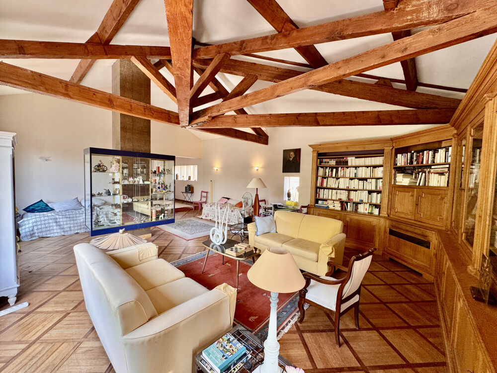 à vendre  Maison Orange (84100)