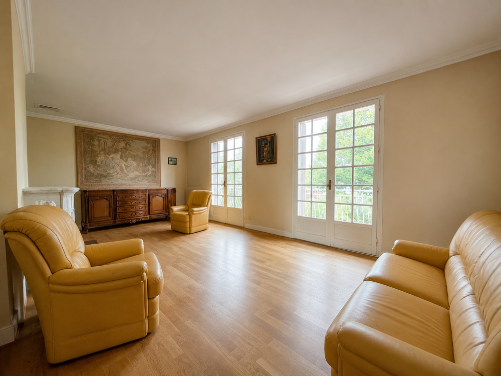 Vente Maison Maison 4 chambres avec garage et dépendance. St sylvestre sur lot