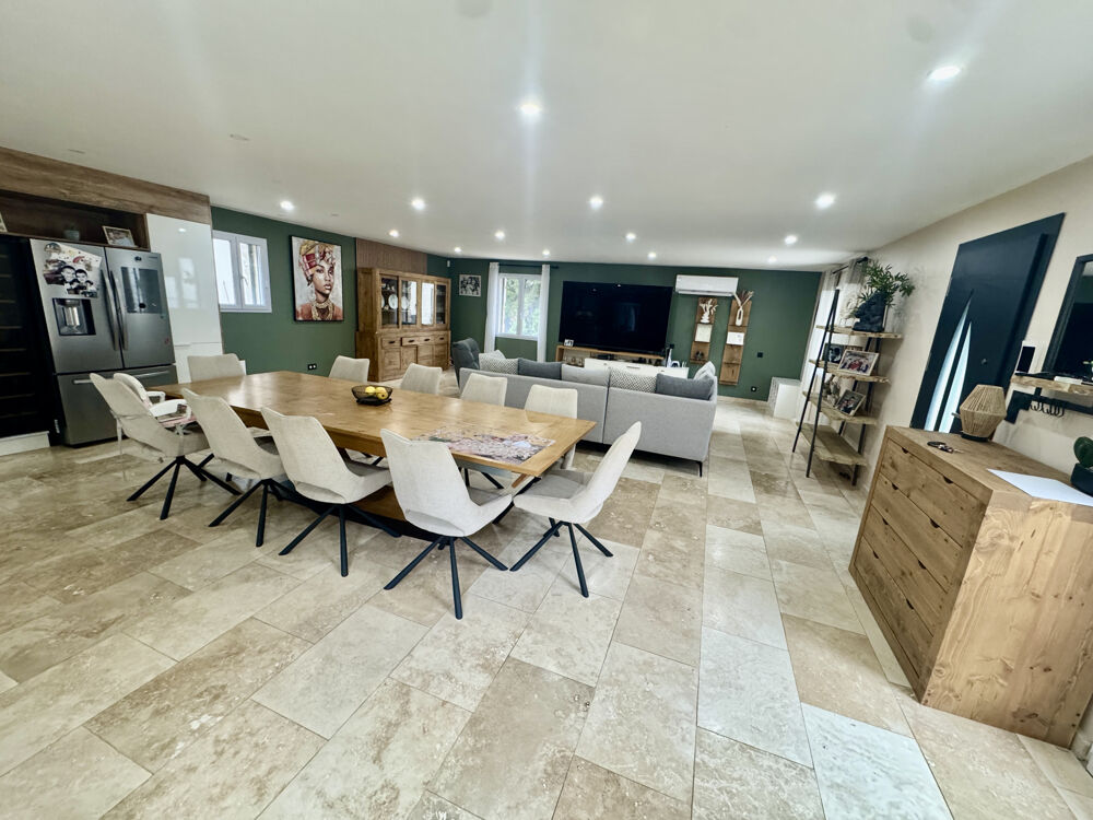  vendre  Maison Suze-la-Rousse (26790)