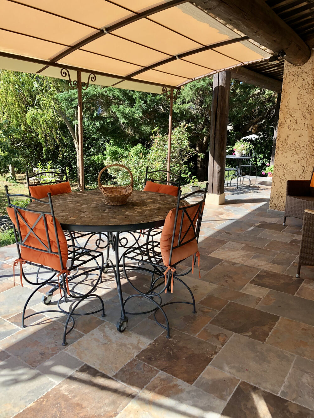 Villa contemporaine Orange centre