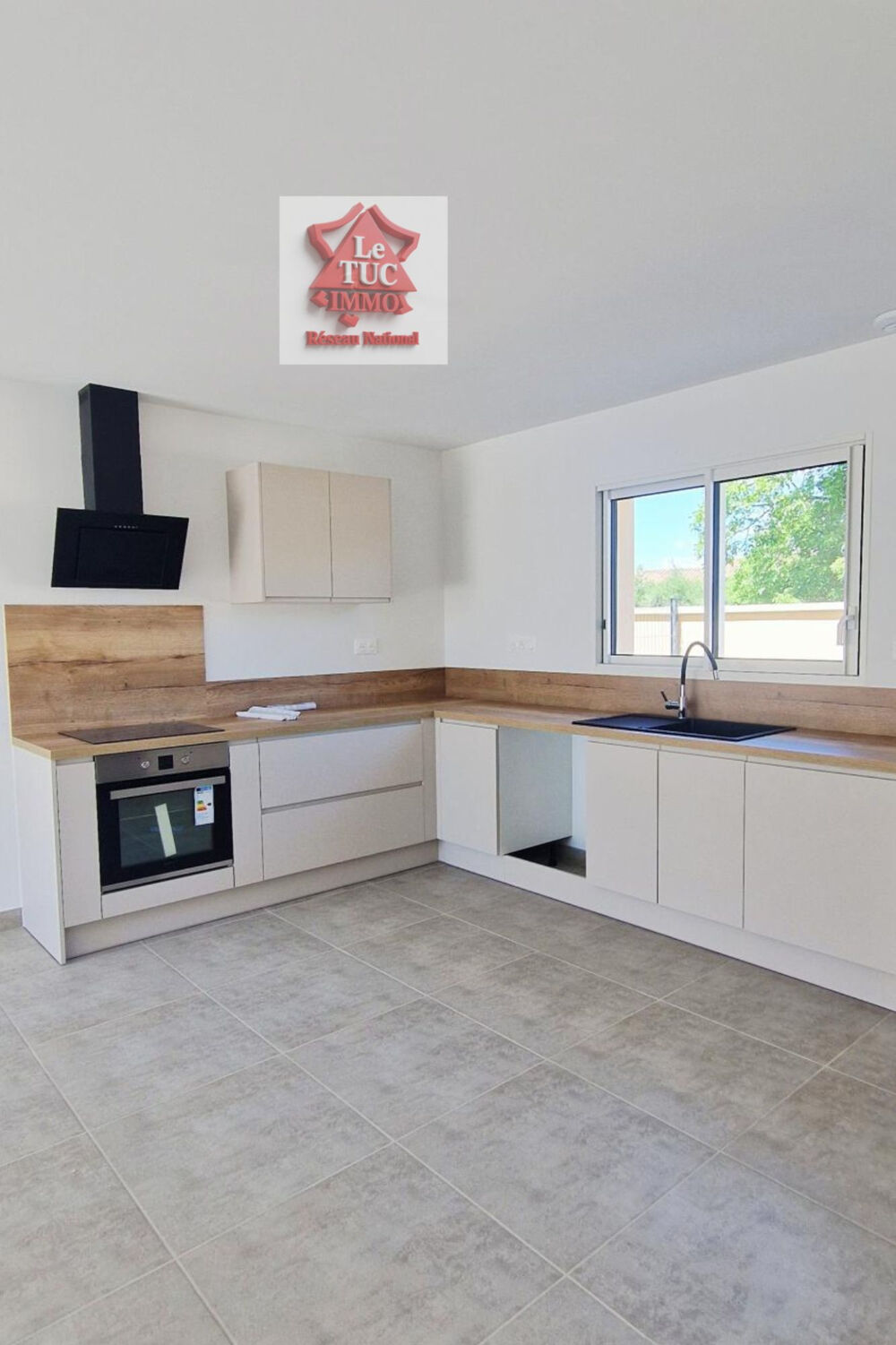 villa neuve mondragon 84430