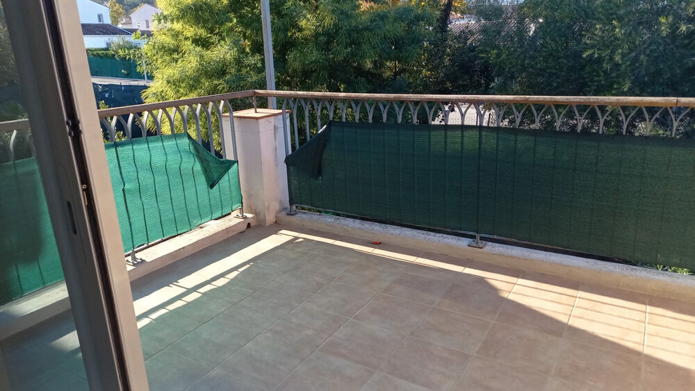 Appartement à acheter avec terrasse 2 chambres à Roquebrune-Sur-Argens
