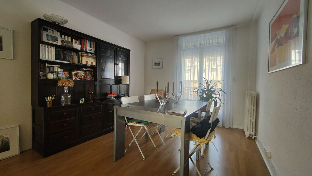 Location Appartement PLEIN CENTRE VILLE, MAGNIFIQUE APPARTEMENT DE 80 M2 HAB  REFAIT A NEUF AVEC GRAND BALCON A DEUX PAS DE LA GARE Beauvais