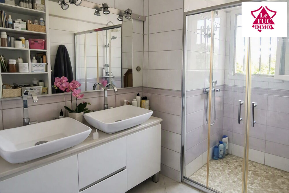 Maison de plain-pied 80 m2 + Grand garage de 70 m2 aménageable