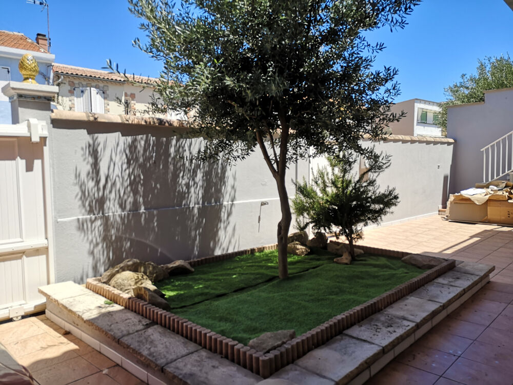 Vente Maison RARE ! Maison rive gauche avec extérieur Le grau du roi