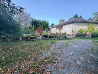  Propriété/château à vendre 10 pièces 200 m²