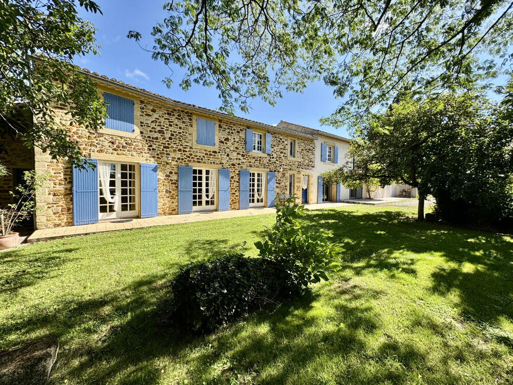 Mas Provençal entièrement rénové