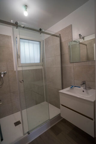  Appartement à louer 4 pièces 72 m²