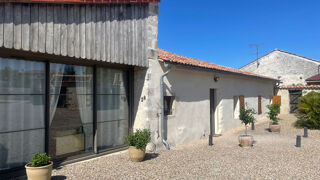  Propriété/château à vendre 8 pièces 214 m²