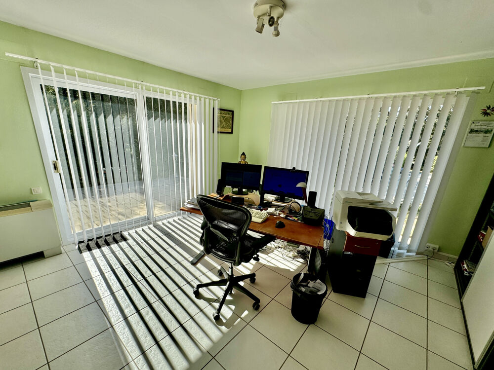  vendre  Maison Uchaux (84100)