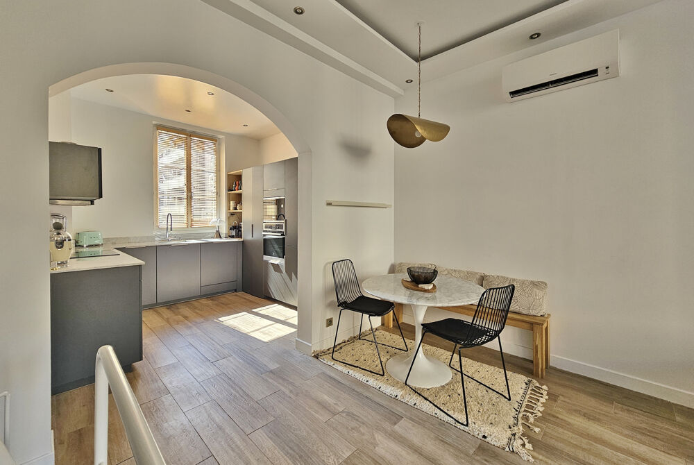 Vente Appartement AJACCIO Place Miot - Superbe Duplex T4 rénové Ajaccio
