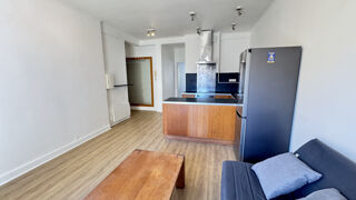  Appartement à louer 2 pièces 44 m²