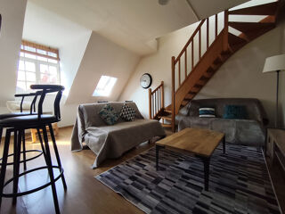 Appartement à louer 2 pièces 56 m²
