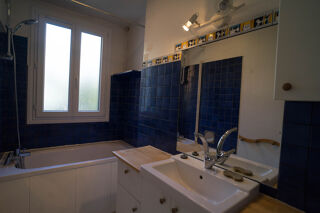  Appartement à louer 4 pièces 83 m² Chambery