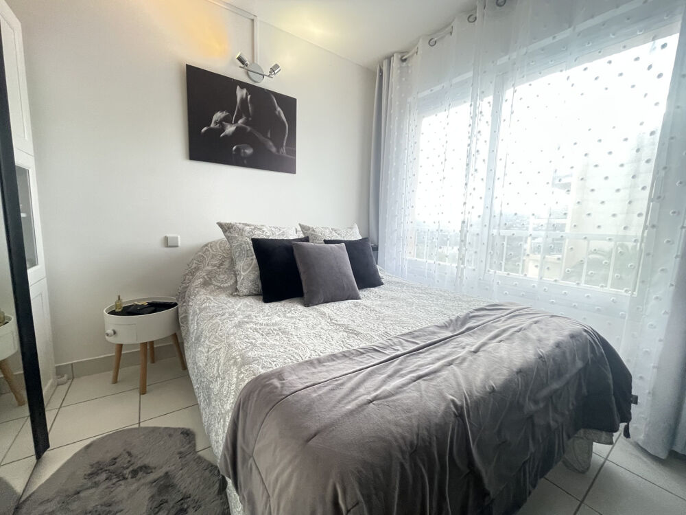 Vente Appartement Grand studio. Coin nuit, parking. Cavalaire sur mer