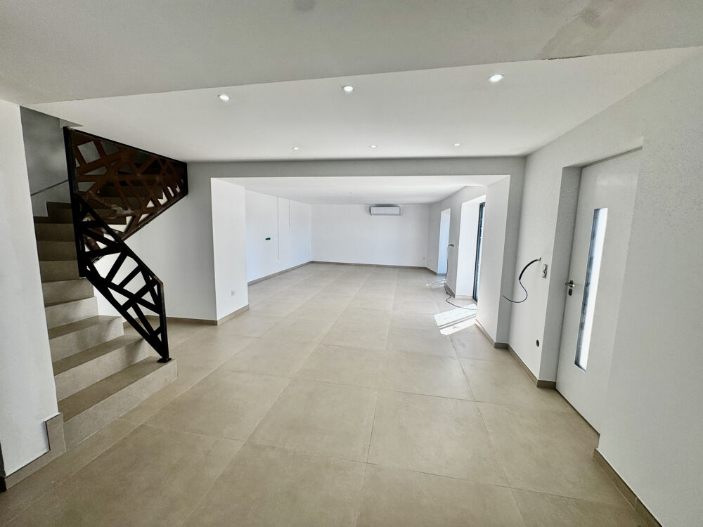 Maison 154 m2 6 pièces avec jardin