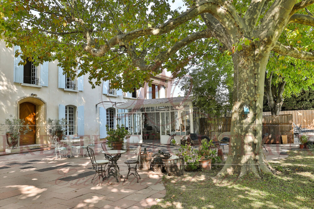Maison 11 pièces 300 m² · à Orange · 300 m² · 995 000 €