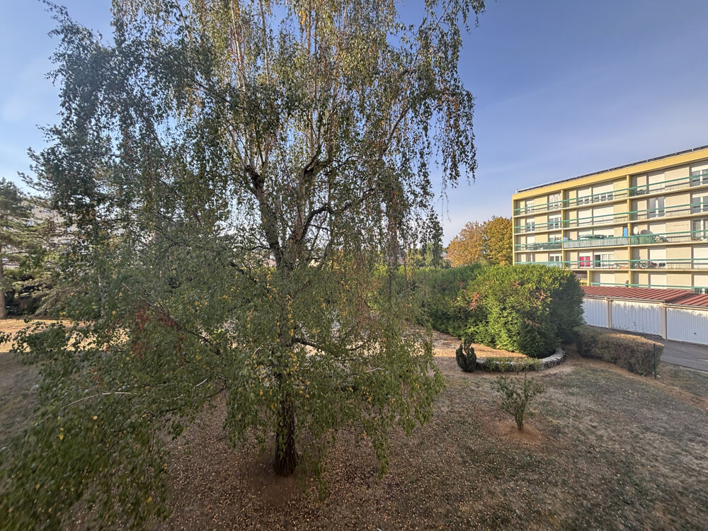 Vente Appartement CHATILLON -SUR-SEINE : Résidence LES MERISIERS :  Appartement de 60m2 rénové au 1er étage avec garage . Chatillon sur seine