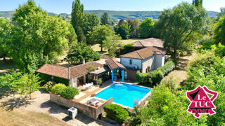  Propriété/château à vendre 8 pièces 310 m²