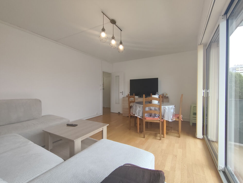 SUPERBE APPARTE F4 DE 78M2 REFAIT A NEUF AVEC BALCON ET ASCENSEUR DANS LA RESIDENCE DE STANDING J. HACHETTE