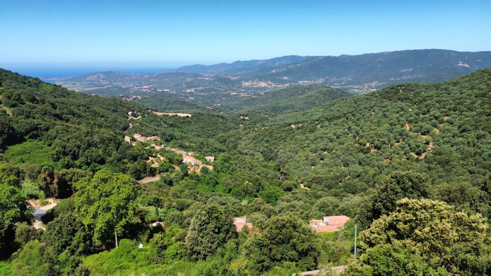 Villa avec gîte indépendant et vue mer & montagne