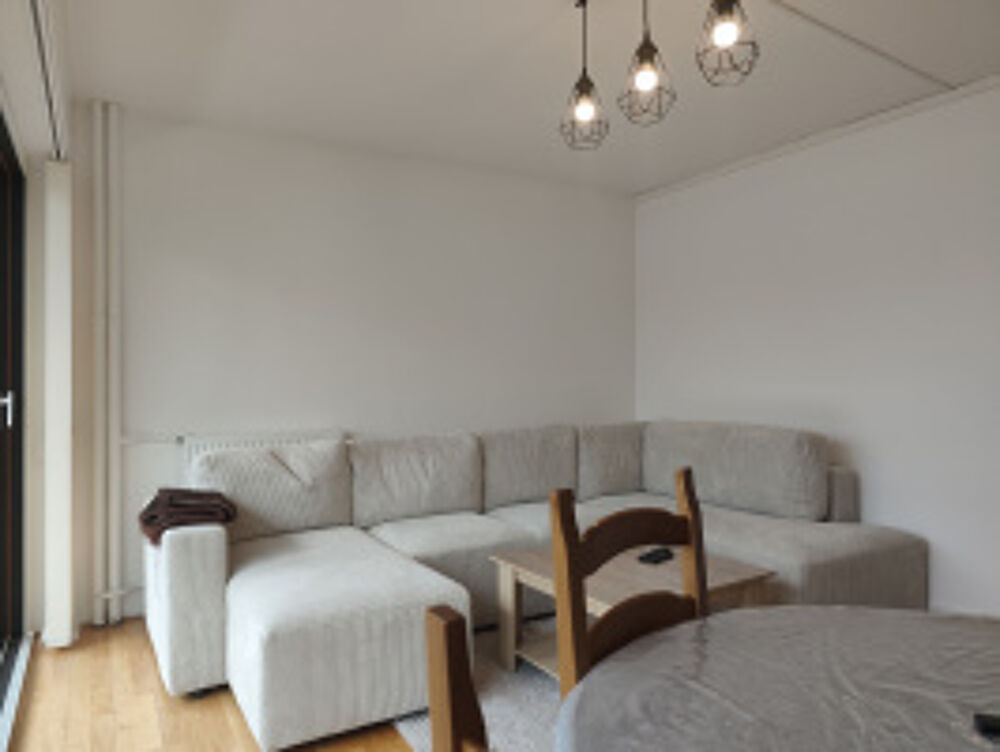 Vente Appartement MAGNIFIQUE APPARTEMENT T4 REFAIT A NEUF DE 78 M2 AVEC BALCON AU 1er ETAGE D4UN IMMEUBLE DE STANDING Beauvais