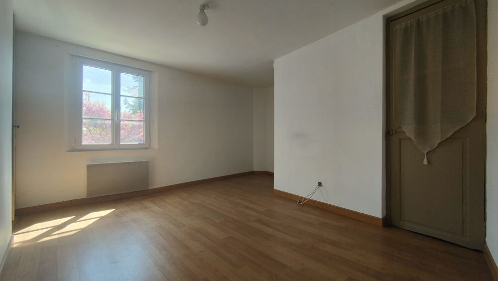 Vente Maison SUPERBE MAISON ANCIENNE RENOVEE DE 120 M2 HAB AVEC VERANDA ET DEPENDANCE EN PLEIN CENTRE VILLE Beauvais