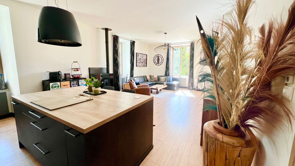 CHATILLON SUR SEINE :Appartement moderne de 130m2 proche du centre ville au coeur de la nature sur 2 hectares