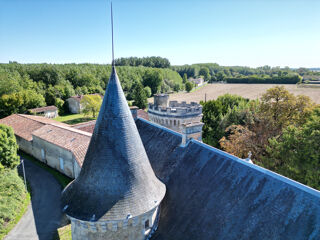  Propri�t�/ch�teau � vendre 15 + pi�ces 575 m�