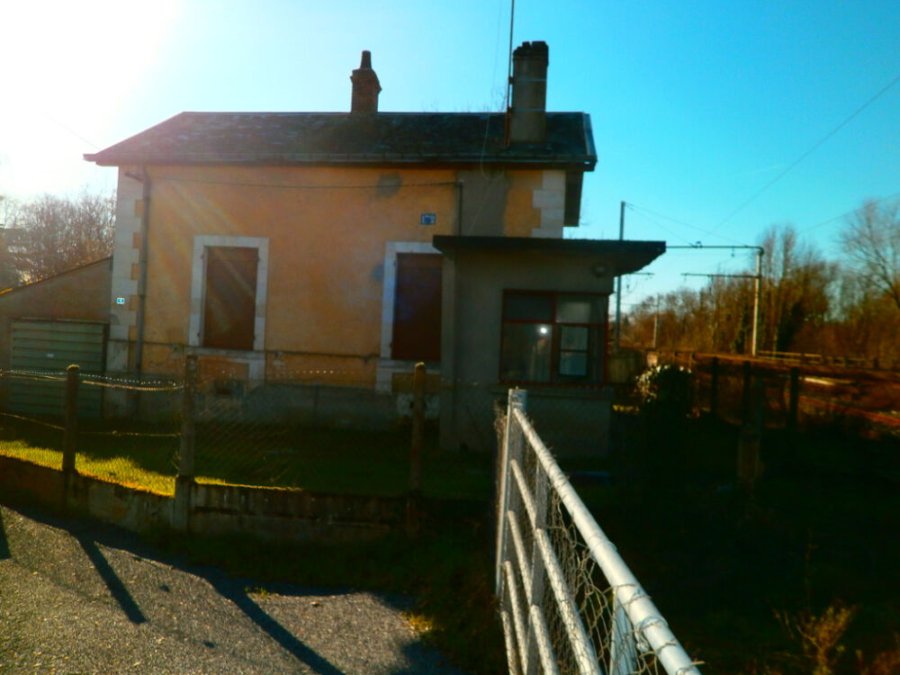 MAISON 3 PIECES + GARAGE + JARDIN + PUITS