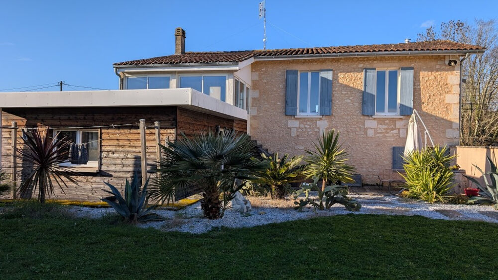 Vente Maison MAISON EN PIERRE -150 m2 - 3 Chambres - REIGNAC Reignac