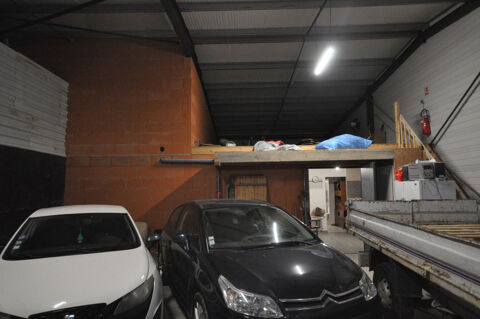   MIREMONT (31190) - Local d'activités 185 m2 