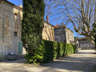  Propri�t�/ch�teau � vendre 15 + pi�ces 700 m�