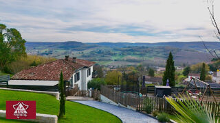  Maison � vendre 7 pi�ces 239 m�