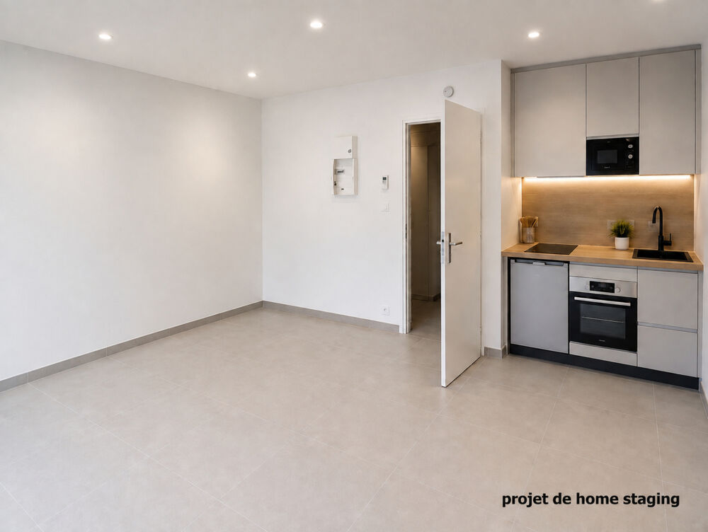 Vente Appartement Appartement à rénover avec beau potentiel, quartier calme proche des plages Le grau du roi