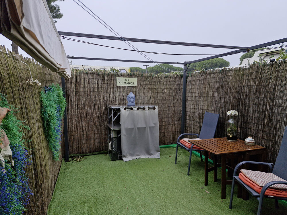 STUDIO EN REZ DE JARDIN AVEC PARKING