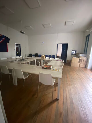  Immeuble � vendre 545 m�