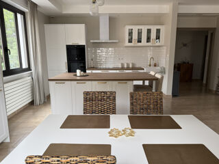  Maison � vendre 6 pi�ces 220 m�