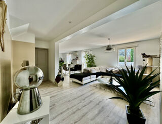  Maison  vendre 7 pices 200 m