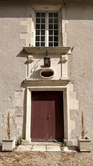  Propriété/château à vendre 8 pièces 222 m²