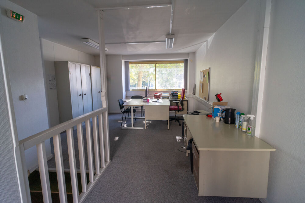   Local Commercial + Bureaux 123m2 Chambery