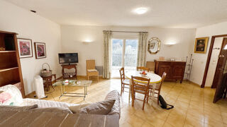  Appartement à louer 3 pièces 65 m²