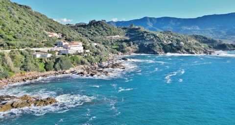   30 minutes d'AJACCIO - Immeuble de 6 appartements pieds dans l'eau Maison - 8 pi�ce(s) - 280 m�