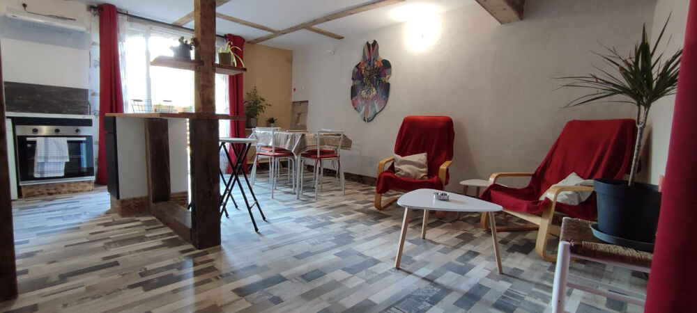 Appartement T2 meublé à louer avec extérieur