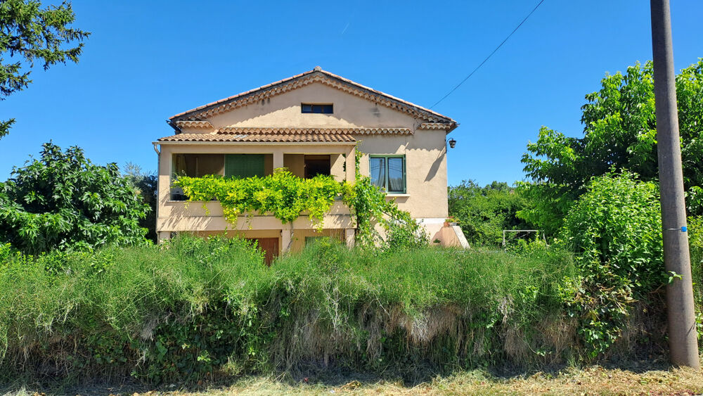 Maison de 97,5 m2 habitable sur 1630 m2 de terrain clos et arboré