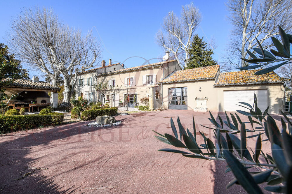 Maison 9 pièces 257 m² · à Orange · 257 m² · 530 000 €