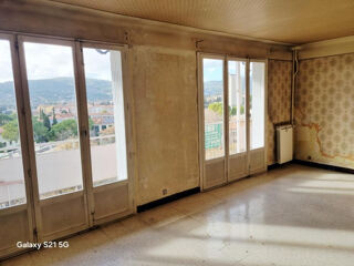  Appartement � vendre 5 pi�ces 86 m�