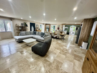  Maison � vendre 7 pi�ces 211 m�