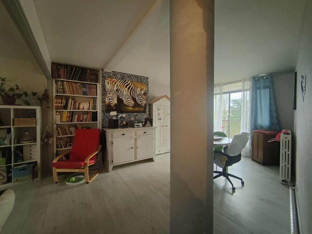 Vente Appartement PLEIN CENTRE VILLE, APPARTEMENT  RENOVE DE 80 M2 HAB AVEC GRAND BALCON DE 10 M2, CAVE, ET GARAGE A VELO, PROCH Beauvais