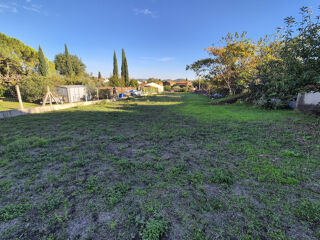 Vente Terrain Terrain constructible de 871 m2 à Alès Ales